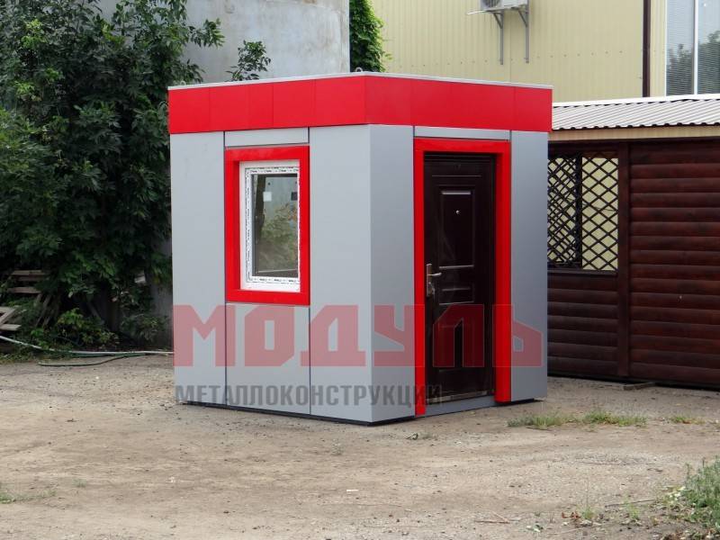 Пост охраны размером 2,4х2,4х2,7 м, утепленный, с двумя окнами (A2805)