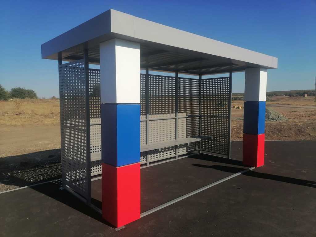 Остановочный павильон размером 4000х2500х2500 мм