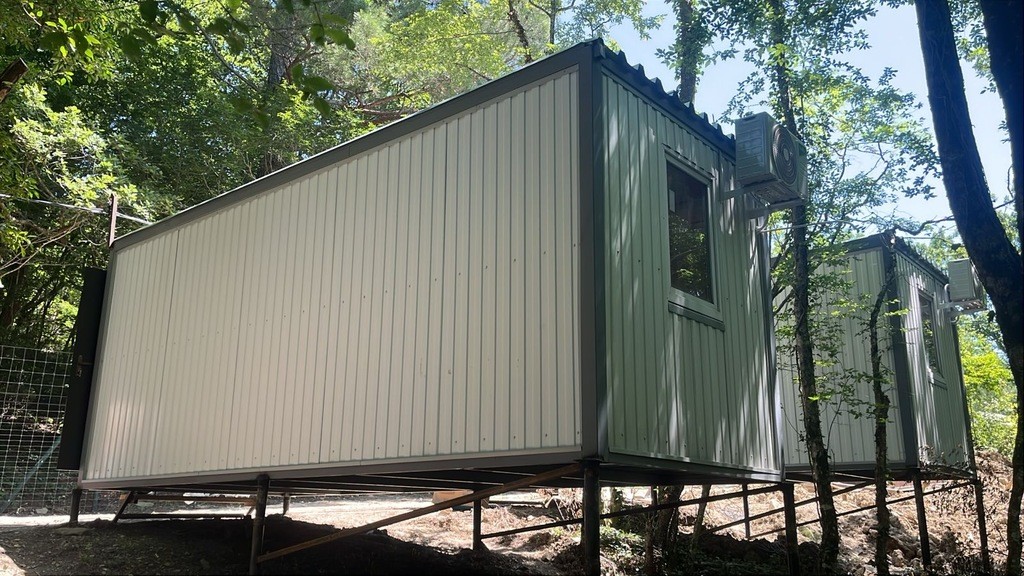 модульный городок на сваях